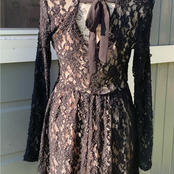 Altar'd State Elegant Black Lace Long Sleeve Dress - Picture 2 of 5